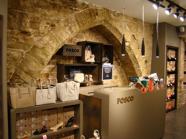 Reformas y mantenimiento de locales comerciales en La Coruña | Anovar